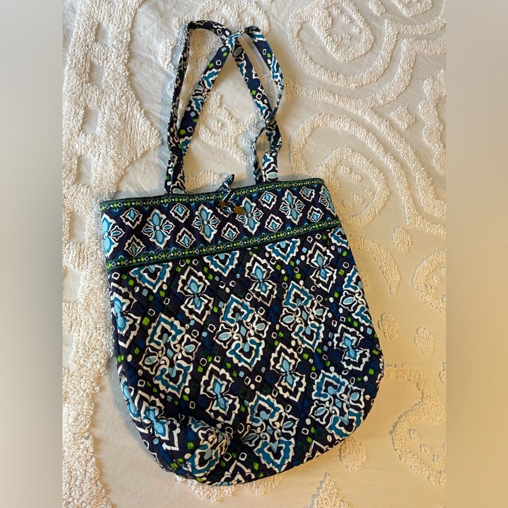 Vera Bradley ink Blue Tote retired print bag